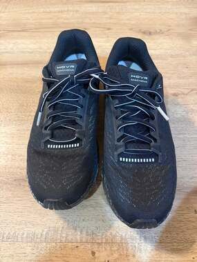 Under Armour Hovr Machina Black Bluetooth Running Shoes Size 10 Women's